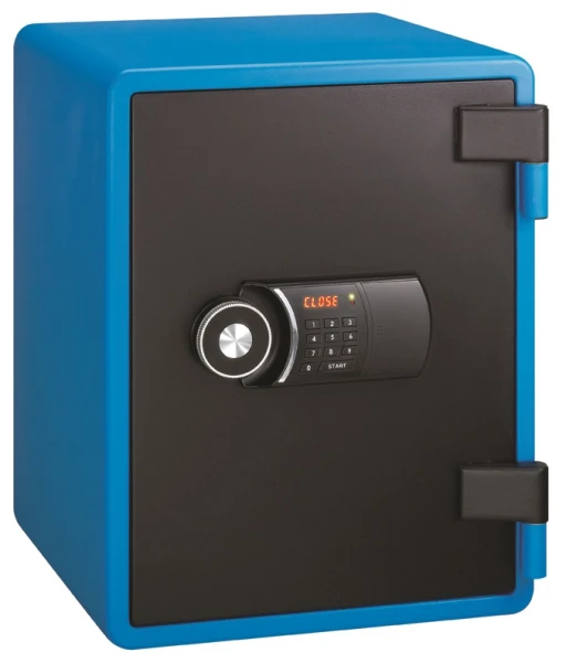 niebieski vesta z zamkiem na kod.jpg